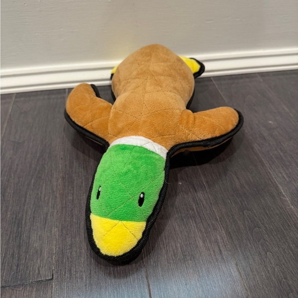 🎉HP🎊  NWOT Tough Toy Plush Duck Dog Toy in Green and Brown - Picture 1 of 4
